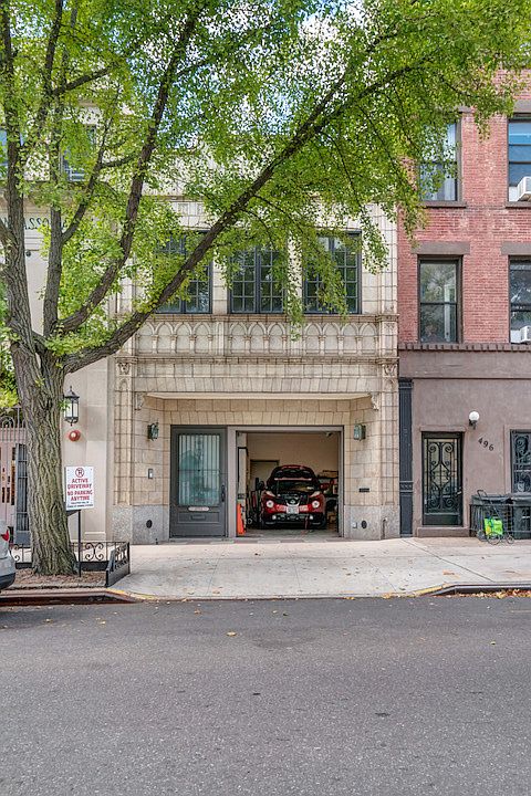 1st image of 496A Court St