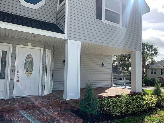 4th image of 1110 Success Ave