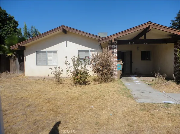 6712 Olympia Dr, Bakersfield, CA 93309