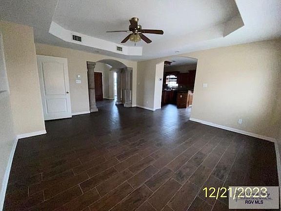 2nd image of 5189 Daleiden Dr