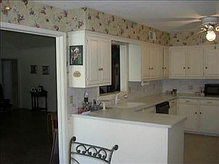 3rd image of 7711 Meadowhaven Dr