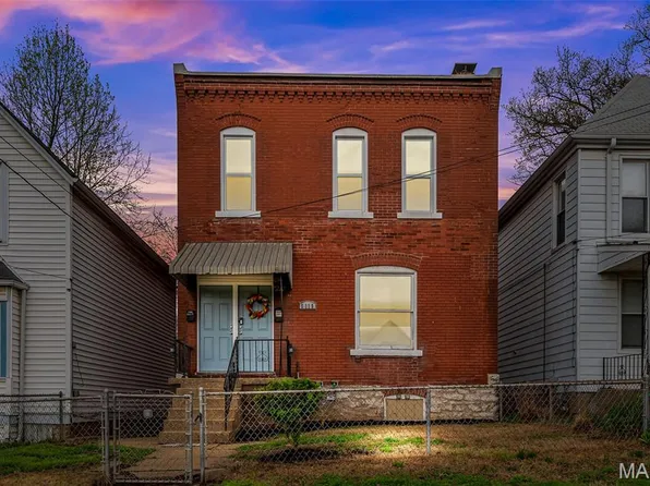 5119 Wicklow Pl, Saint Louis, MO 63111