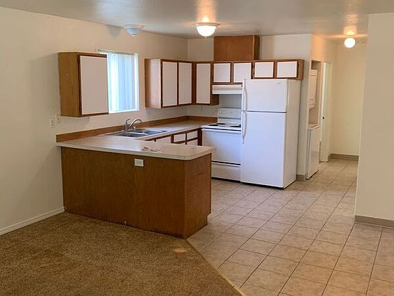 3rd image of 17 W 24th Ave Unit B1