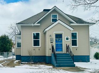 508 S 9th St, Escanaba, MI 49829