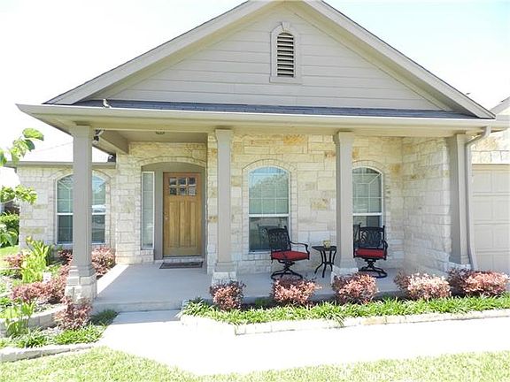 4th image of 817 Abbeyglen Castle Dr