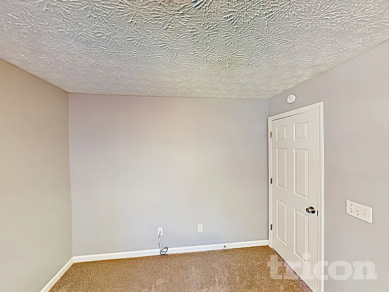 5413 Wicklander Dr — Photo 11