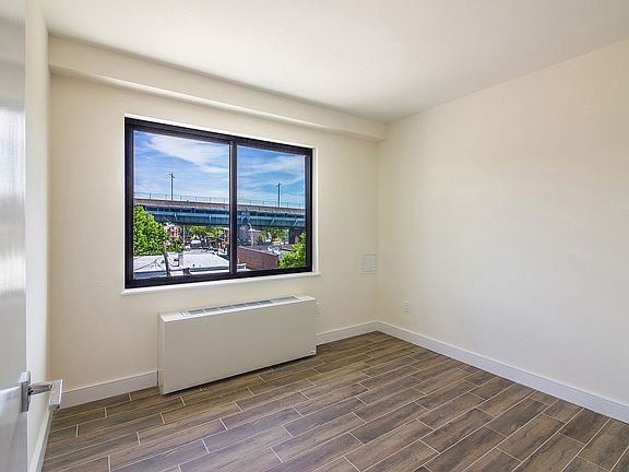 3rd image of 11-59 Welling Ct #2F
