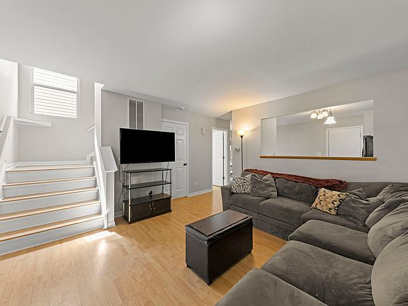 4th image of 2207 Dalewood Ct