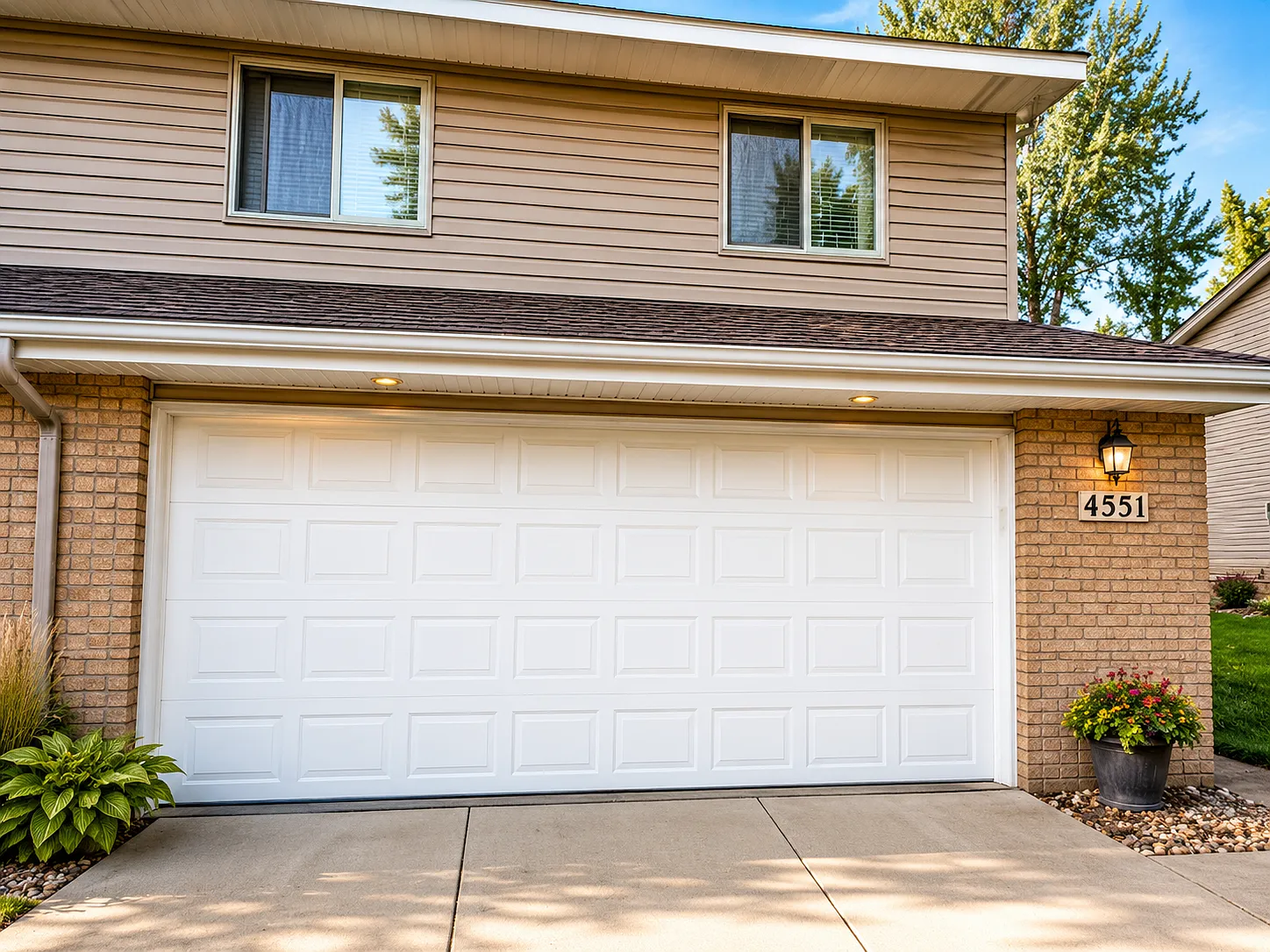 4551 Scott Trail — Photo 2