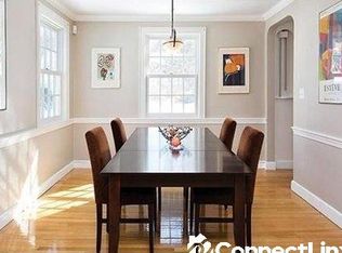 25 Neillian Cres, Jamaica Plain, MA 02130