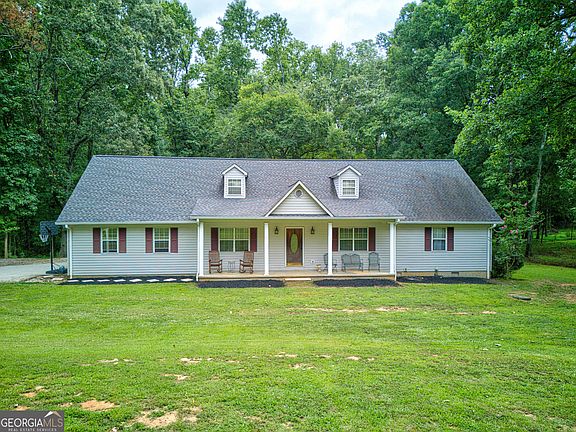 2nd image of 1458 Whispering Pines Dr