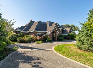 12351 Gilbert Rd, Richmond, BC V7E 2H7