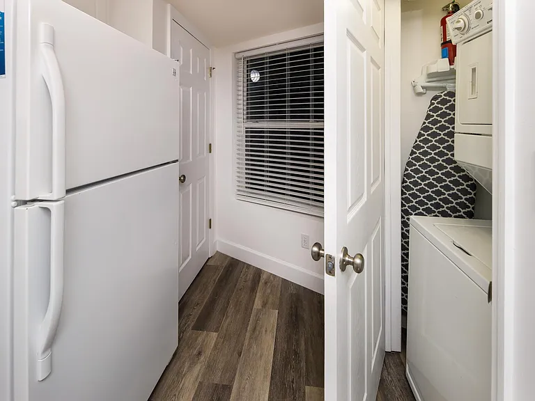 895 Santa Rosa Blvd #208 — Photo 8