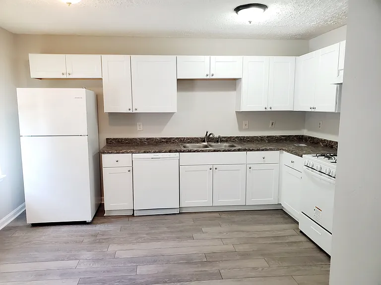 3559 Ashley Station Dr SW — Photo 8