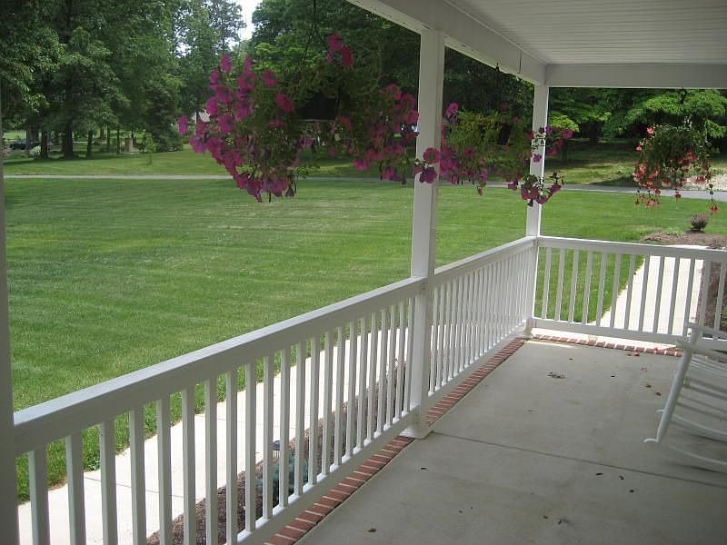 2nd image of 787 Oak Grove Church Rd