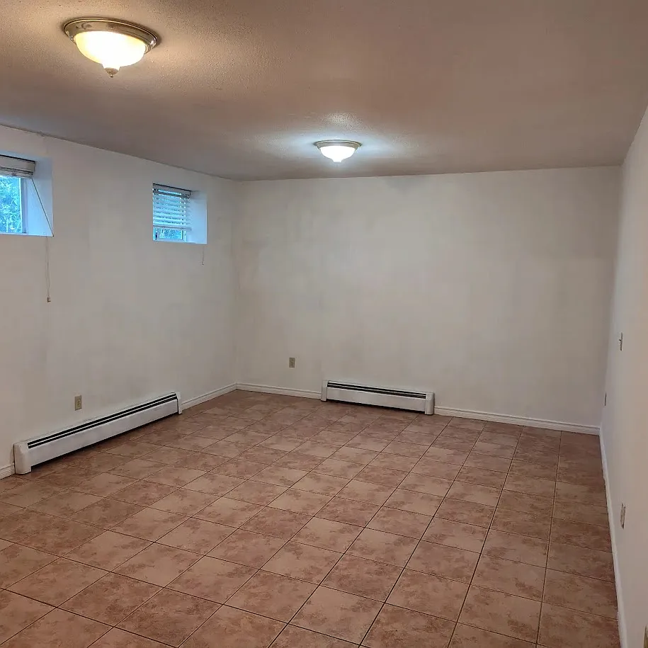 4 bed, 1585 sqft, $2,950 — Photo 1