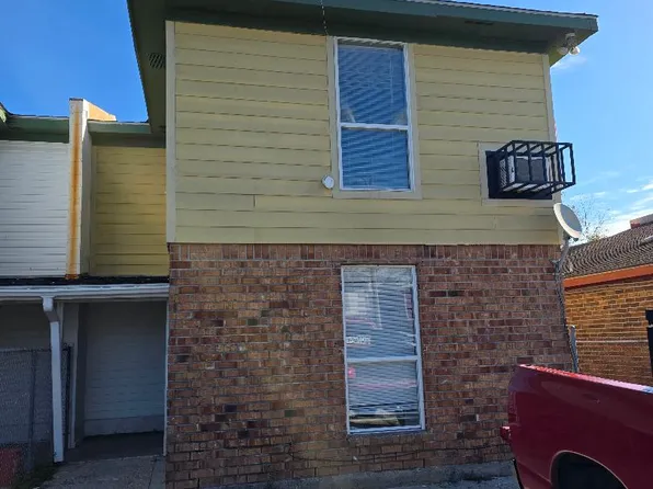 7843-7845 Sail St, New Orleans, LA 70128