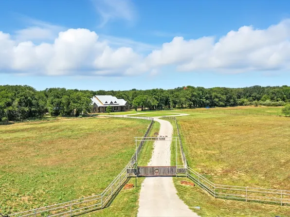 840 Pritchard Ln, Brock, TX 76087