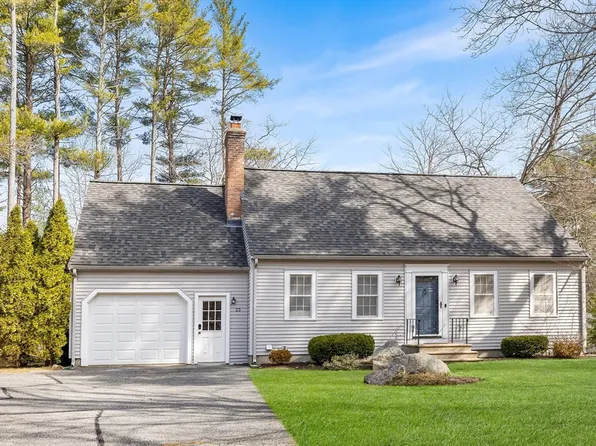 23 Warren St, Upton, MA 01568