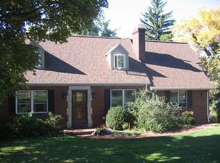 3843 Greenfield Rd, Allison Park, PA 15101