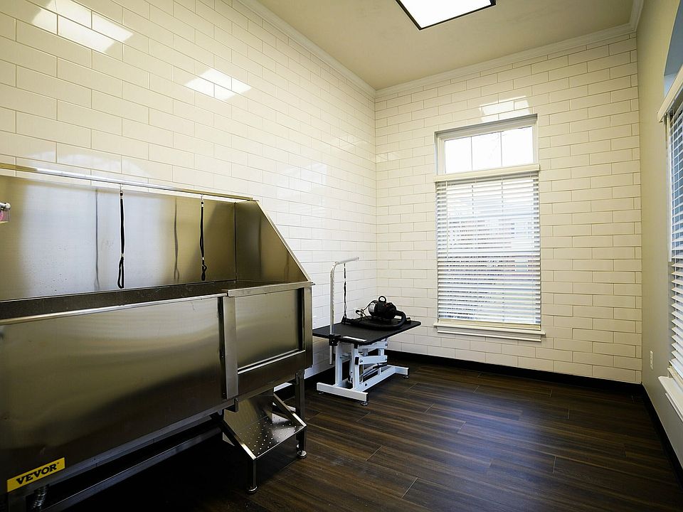 Keep your four-legged friends fresh and clean with the easy-to-use dog-wash station at The Bristol Apartments _ one more reason pets love living here, too.