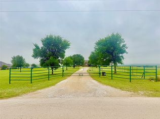 14717 Burns Branch Rd, Krum, TX 76249