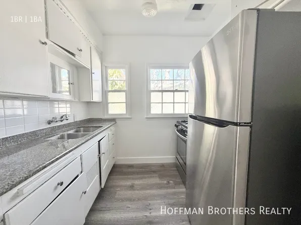 613 S Dunsmuir Ave, Los Angeles, CA 90036
