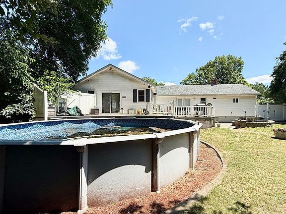 5th image of 66 Barrison St