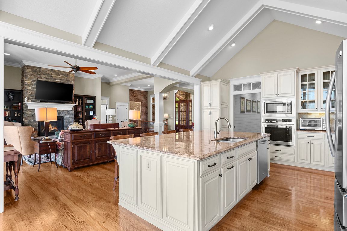 next background image