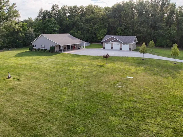 6569 N 1000 E, Van Buren, IN 46991