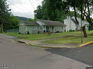 136 E 12th St, Bloomsburg, PA 17815