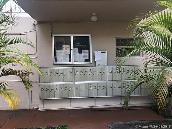 3rd image of 1560 W 46th St #224