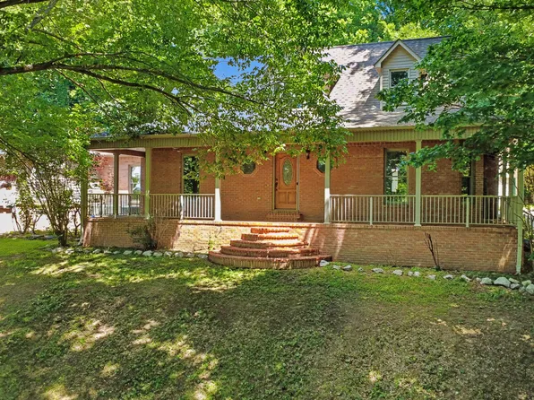 1700 Tar Hill Rd, Dyersburg, TN 38024