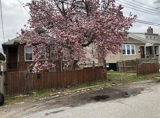 2471 Rohr Pl, Bronx, NY 10465