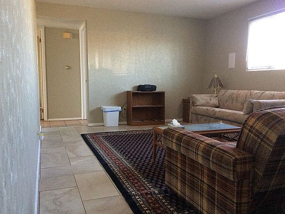 3rd image of 1318 Sage St