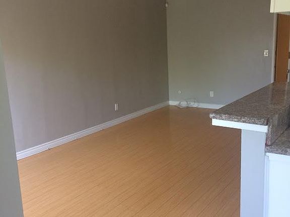 2nd image of 411 E 97th St APT 4
