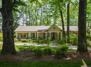 3711 Barclay Downs Dr, Charlotte, NC 28209