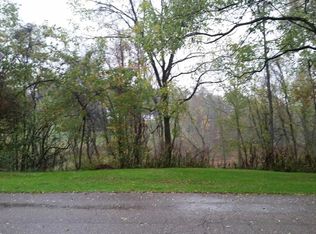 71150 Skyview Dr, Martins ferry, OH 43935