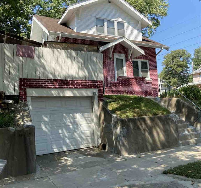 1st image of 2121 Jones St
