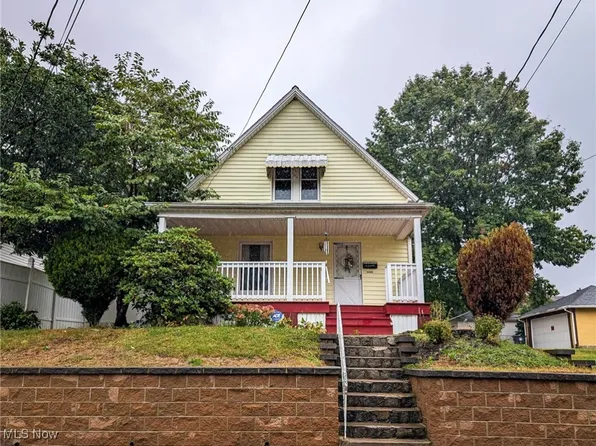 1412 Miami Ct NE, Canton, OH 44714