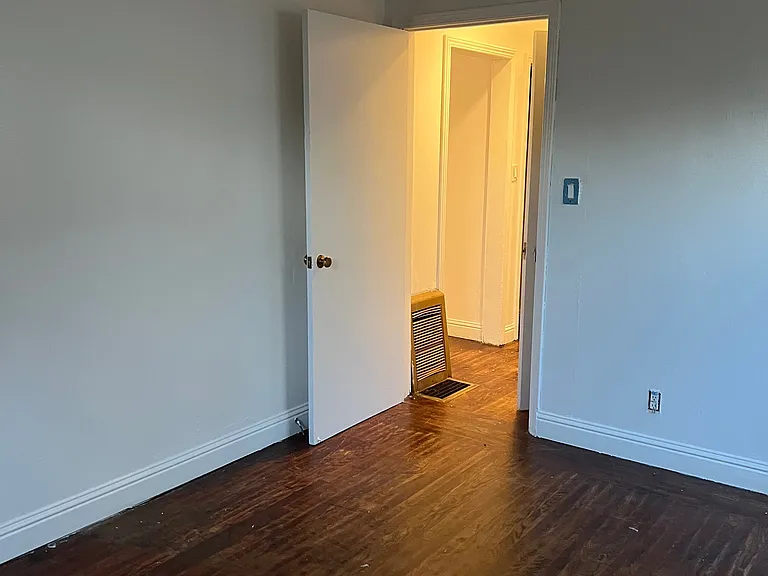 2315 Durant Ave — Photo 5