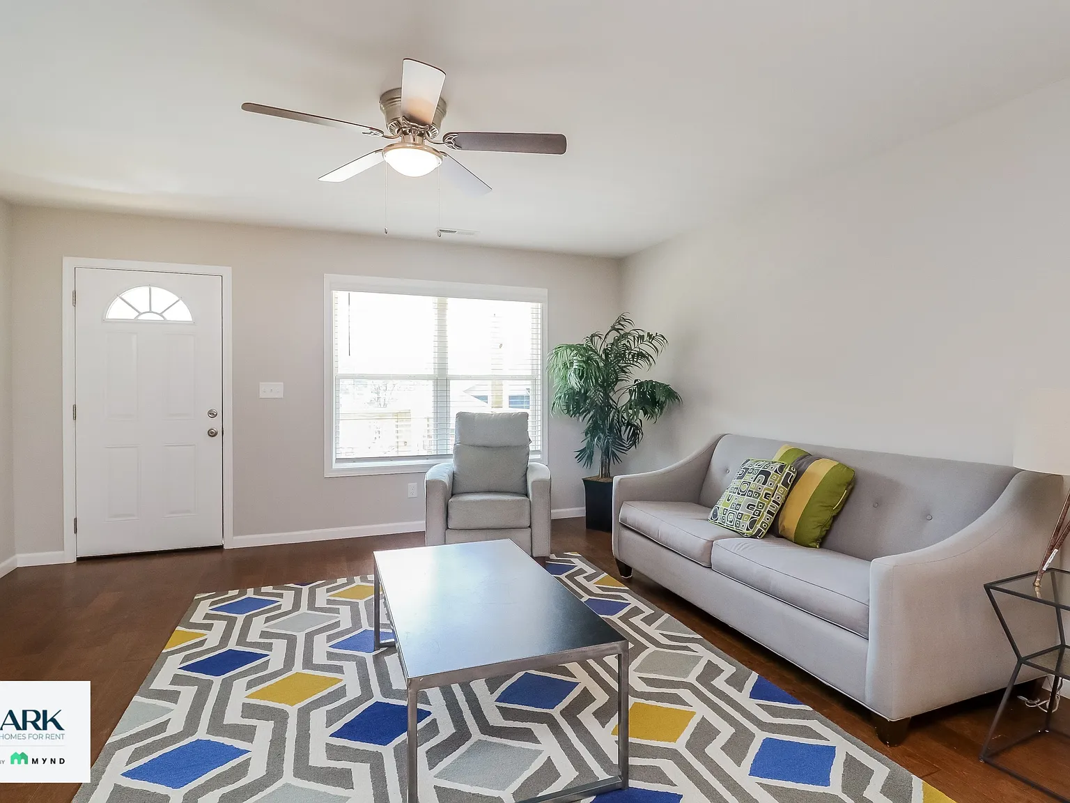 4 bed, 3.0 bath, 1746 sqft, $2,475 — Photo 3