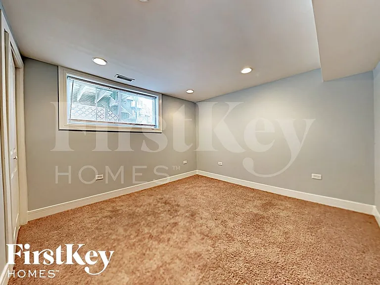 5434 Georgetown Dr — Photo 13