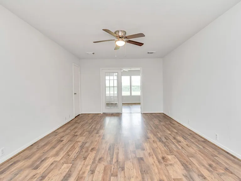 19762 Twin Canyon Ct — Photo 16