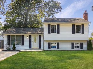12 Castletown Ct, Waldorf, MD