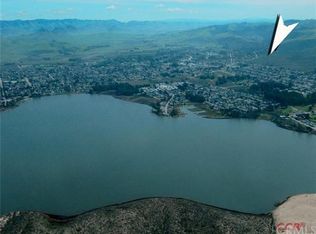 1135 Calle Cordoniz Rd, Los Osos, CA 93402