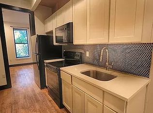 176 Suydam St #3L, Brooklyn, NY 11221