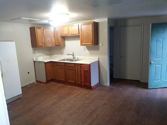 2nd image of 1336 Skelly St