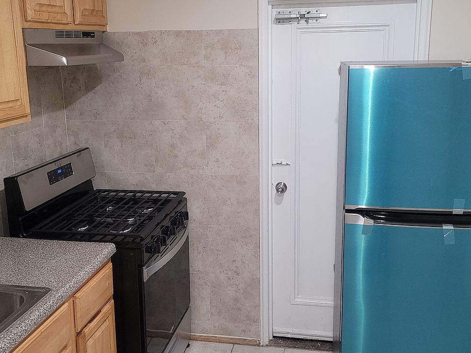 1st image of 4502 Avenue K #1
