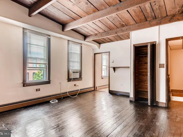 901 S East Ave, Baltimore, MD 21224